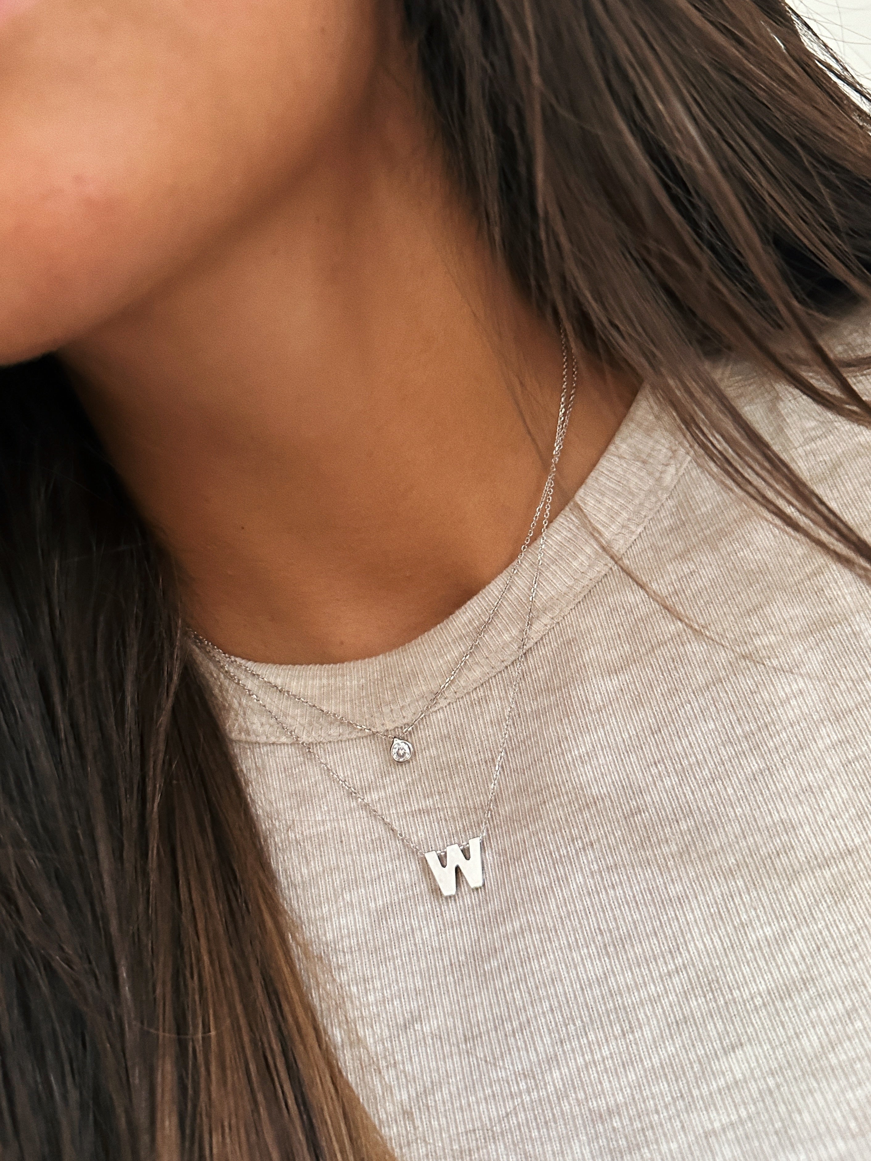 Collana "W"